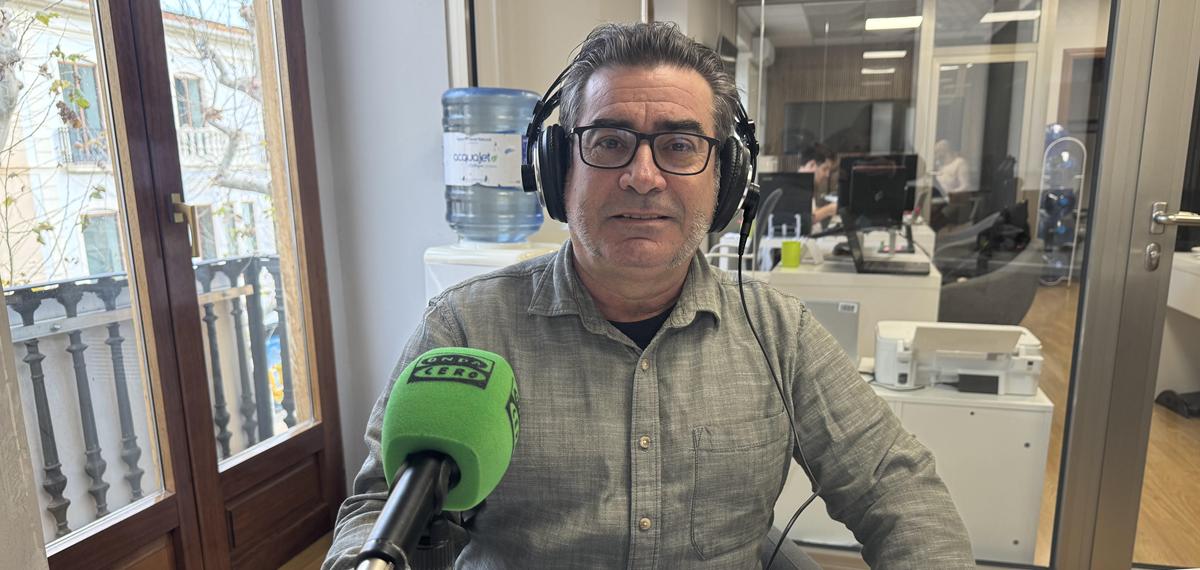 Imatge del regidor de Festes i Tradicions d'Ondara, Miguel Gomis, en una entrevista a Onda Cero sobr el Mig Any de Sant Jaume